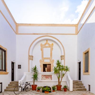 Courtyard1