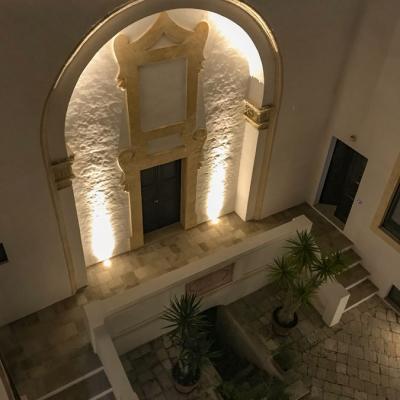 Courtyard2